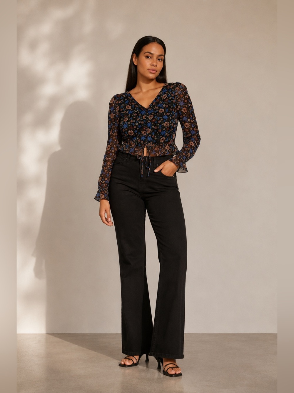 🖤 Lost + Wander Sheer Floral Blouse Medium Ruched Tie Front Top